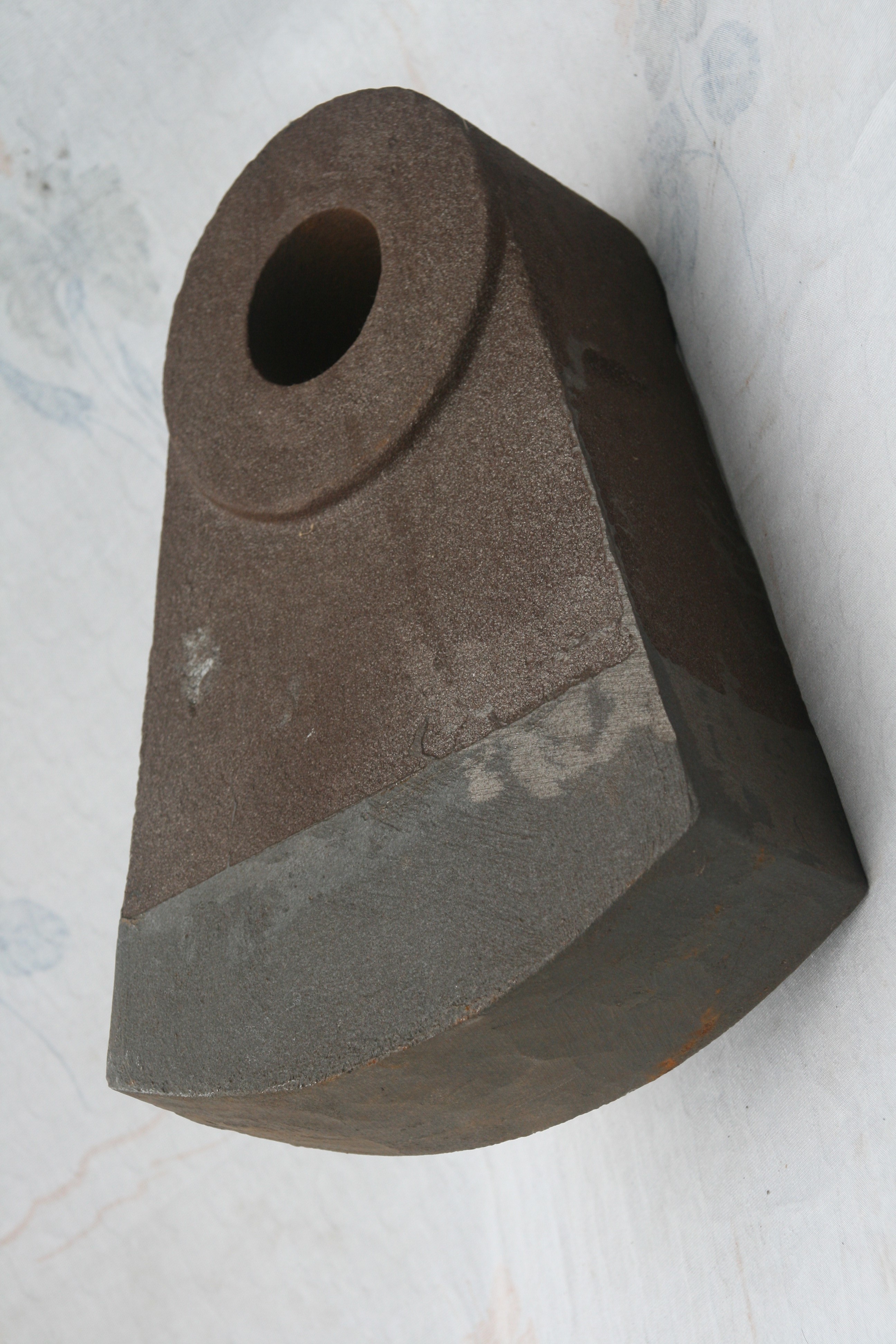 Large Bimetal hammer for primary crushing