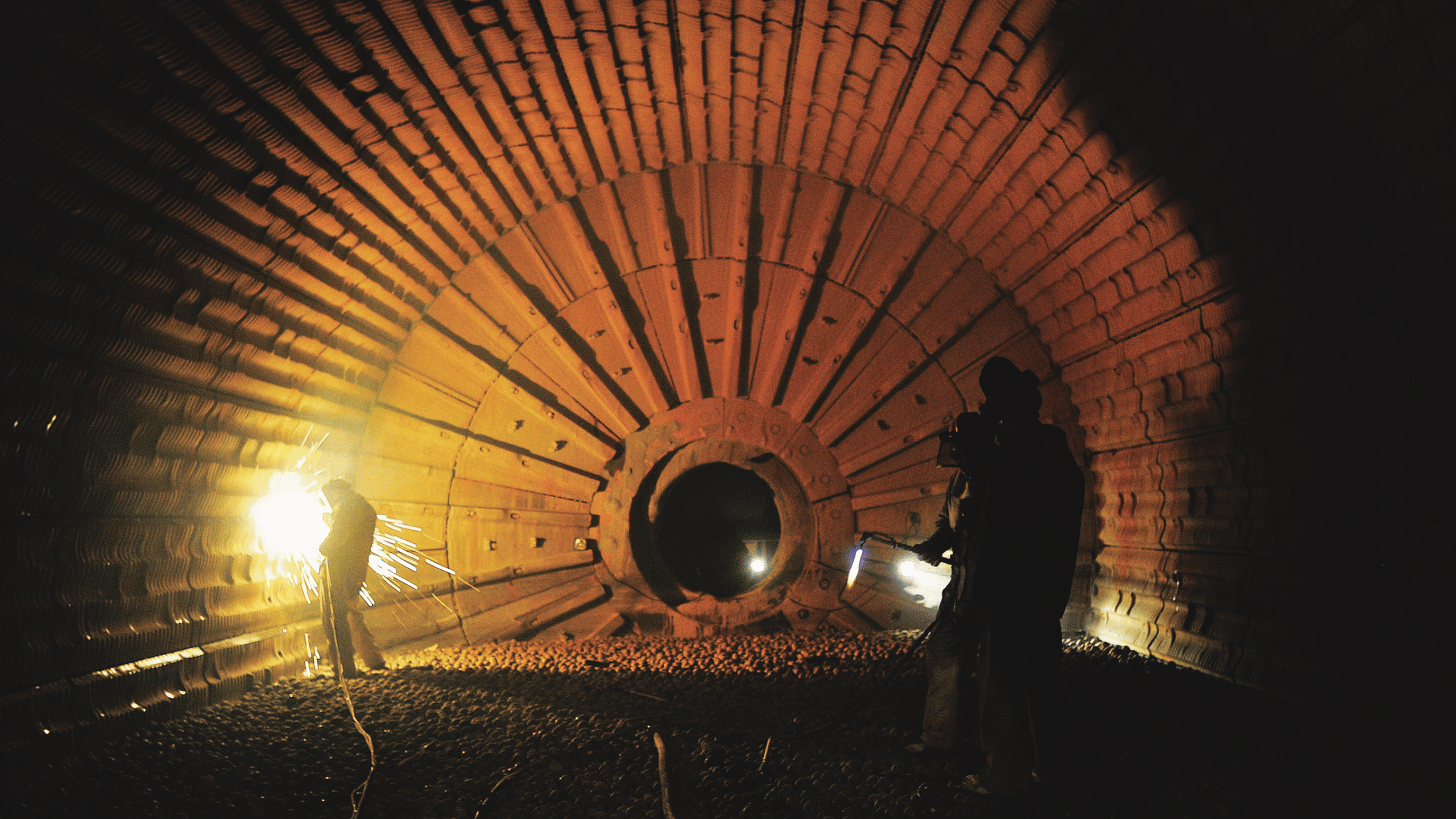 FLS SAG Mill Internal Liners Reality
