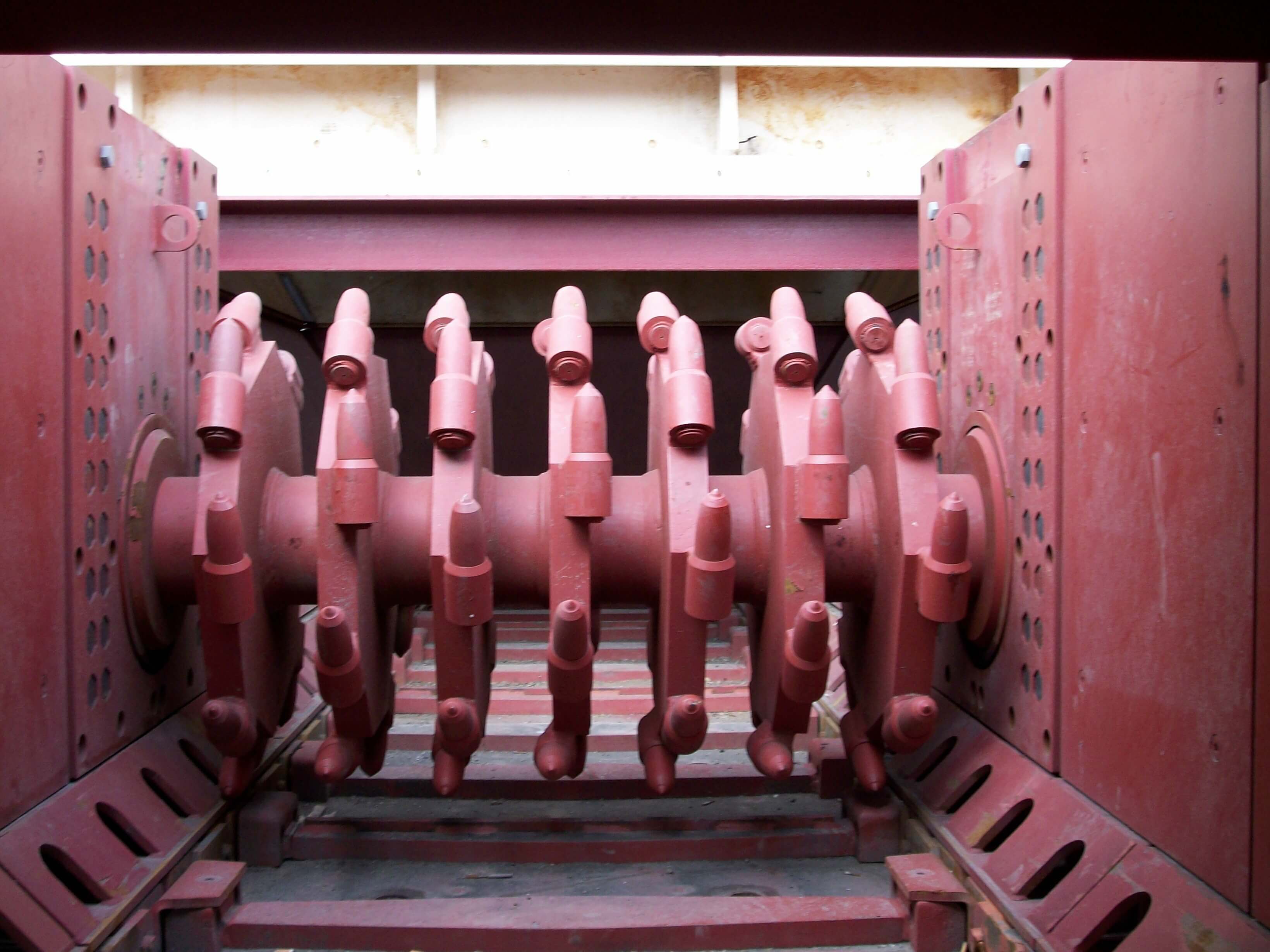 McLanahan Feeder-Breaker Rolls of crush cutting tools Official snapshot