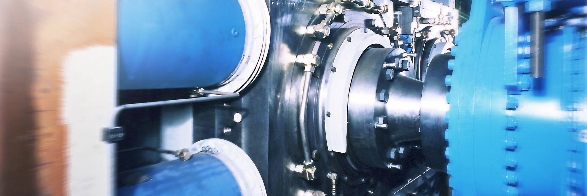 thyssenkrupp Polysius polycom bearing hydraulics and Roll Shafts Regional