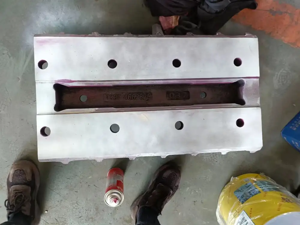 Side crushing comb / cleaner