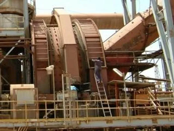 Molino semiautógeno AMS SAG (Andina y unidad seca de 30ft)
