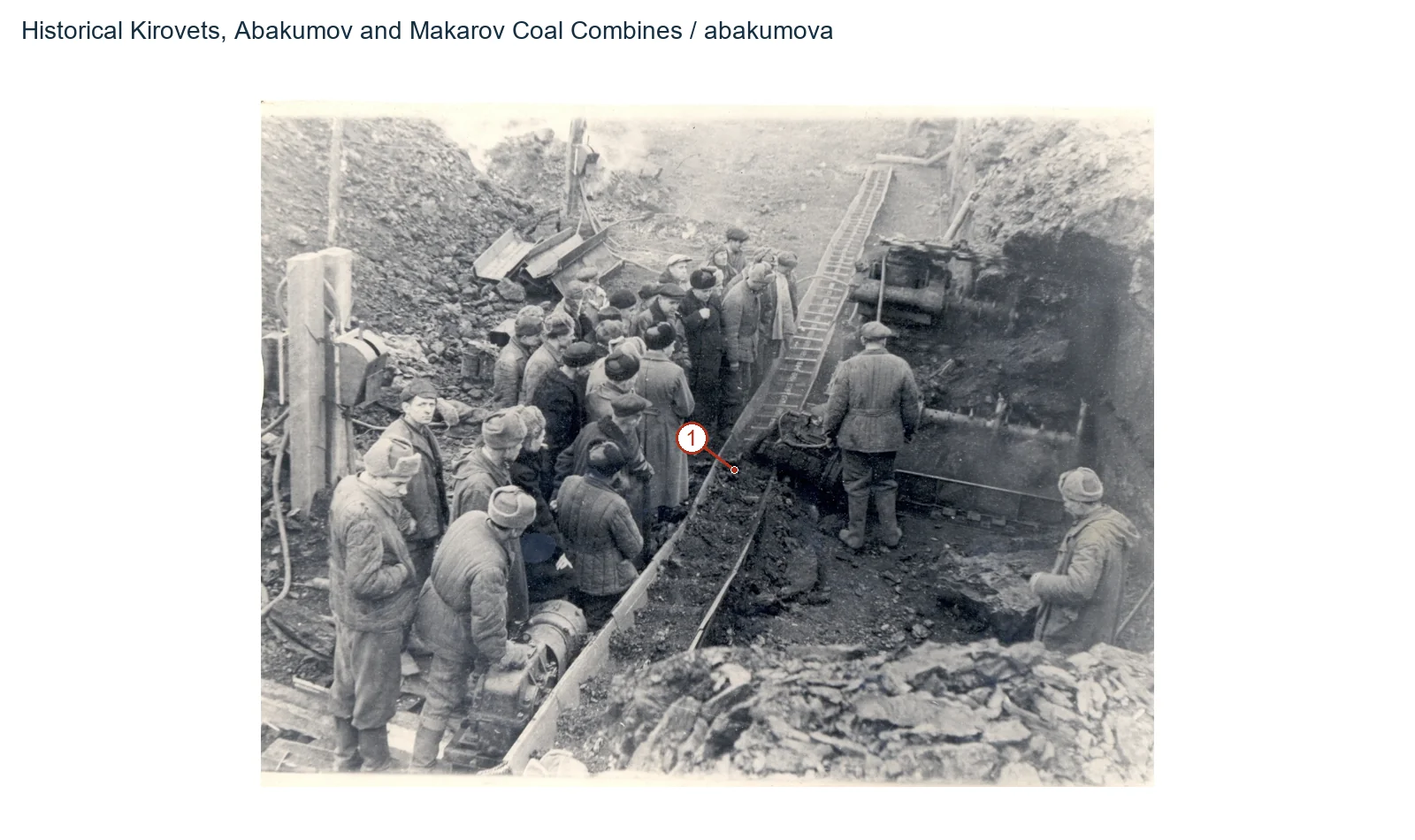 Kopeysk Historical coal combine – máquina histórica de extracción de carbón (2)