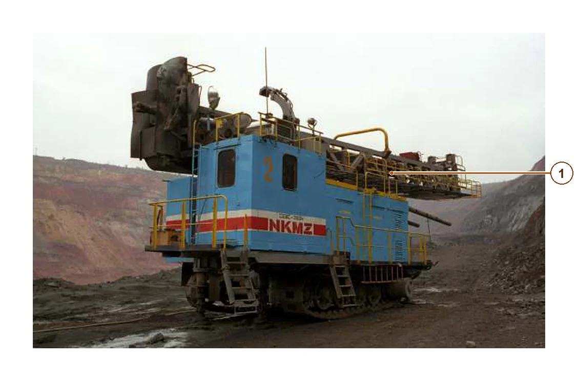 NKMZ Rotary roller-bit drilling rigs (2)